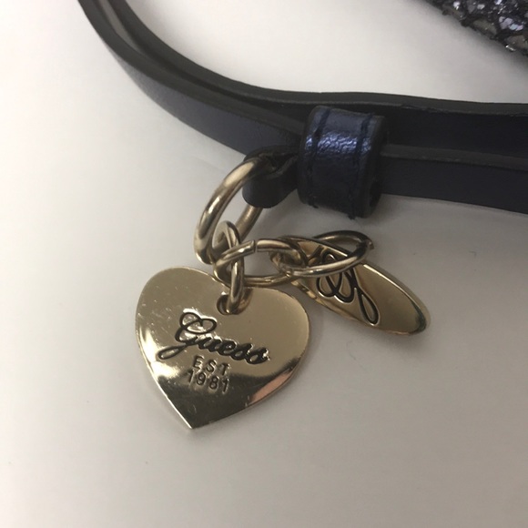 GUESS 7”X10” BLUE SPARKLE ENVELOPE CLUTCH PURSE NW - Picture 4 of 8